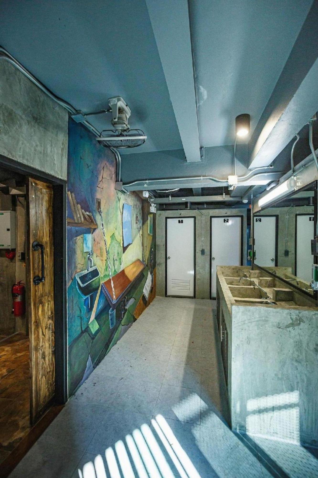 Episode 11 Hostel Sukhumvit Бангкок Экстерьер фото